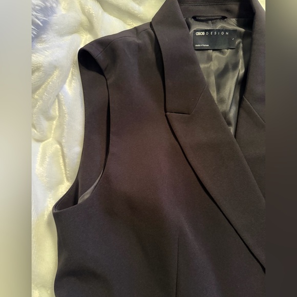 ASOS Black Sleeveless Blazer - Picture 8 of 14